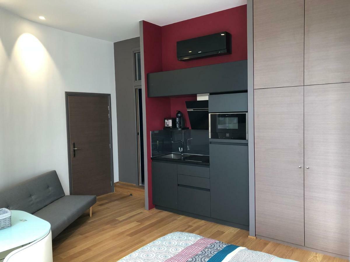 Le Plein Centre Apartment