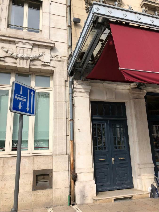 Le Plein Centre Apartment